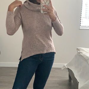 Long sleeve turtleneck